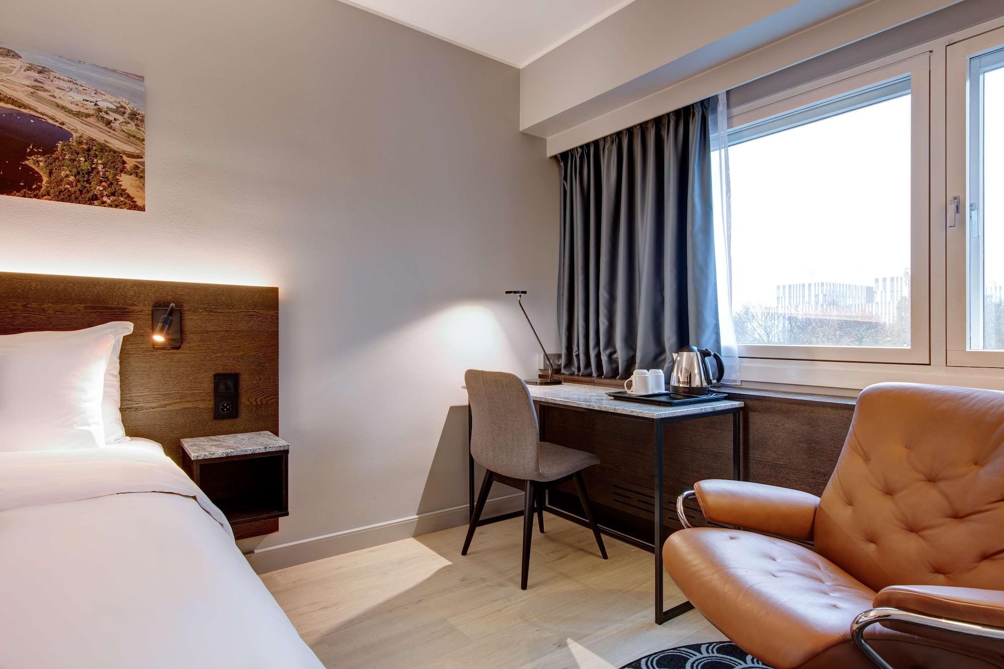 Radisson Blu Park Hotel, Oslo Fornebu Buitenkant foto